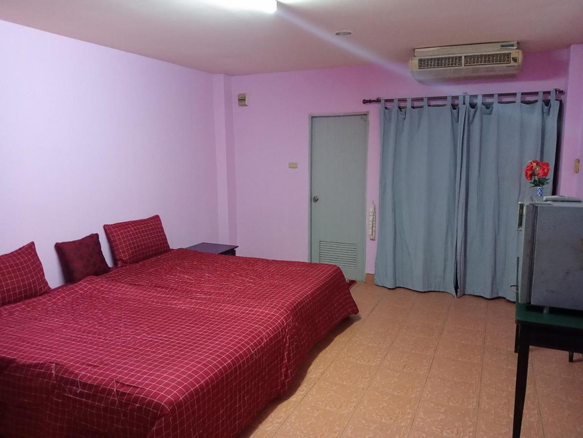 Apartments Thai Smile Паттайя Экстерьер фото